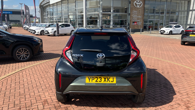 Toyota Aygo X 1.0 VVT-i Edge 5dr Petrol Hatchback